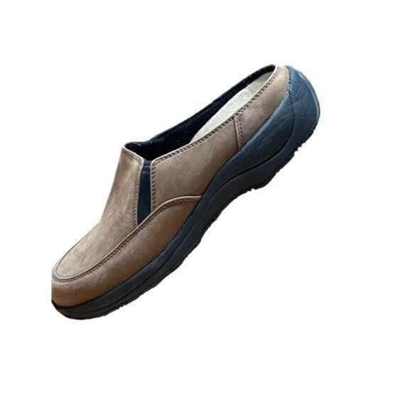 NWOT.Clarks.Women mule brown color leather upper shoes size 8 - Picture 4 of 12